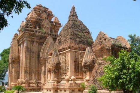 Tour Du Lịch Mũi Né – Nha Trang 5 Ngày 4 Đêm